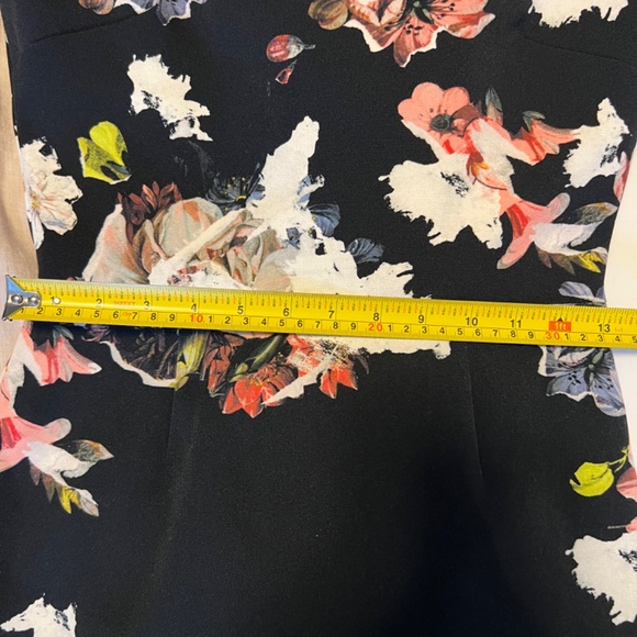 ERDEM Ivy Black Floral Half Sleeve Scuba Dress - US Size 6 - Picture 10 of 11